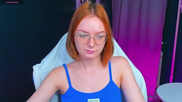  little Cat   online show from September 8, 2025, 10:20 pm
