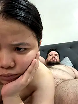 Snapshot of Charming_Chaos chatting on October 23, 2025, 9:35 pm Charming Chaos online show from October 23, 2025, 9:35 pm