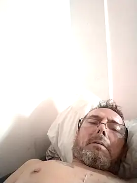 pakillobcn online show from October 6, 2025, 2:51 pm