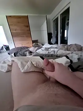 wididoooo online show from November 14, 2025, 1:26 pm