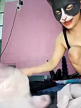 Snapshot of Rose_194 chatting on October 31, 2025, 4:20 am Rose 194 online show from October 31, 2025, 4:20 am