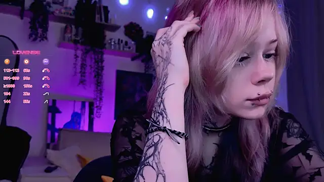 Lollyshy online show from December 21, 2025, 9:55 am