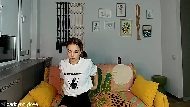 Snapshot of daddyonlyloveme chatting on September 27, 2025, 8:04 pm daddyonlyloveme online show from September 27, 2025, 8:04 pm