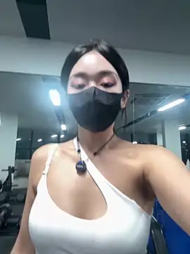 jiajia L online show from April 2, 2026, 11:17 am