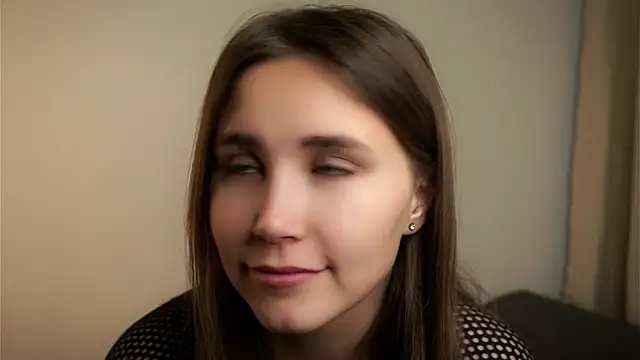 Snapshot of EthalFlowers chatting on October 6, 2025, 12:56 am EthalFlowers online show from October 6, 2025, 12:56 am