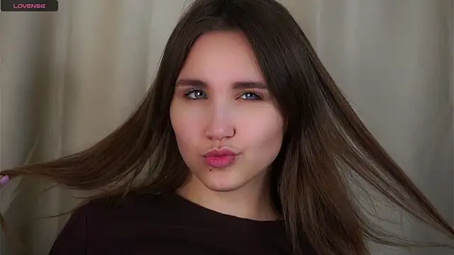 EthalFlowers online show from November 29, 2025, 1:28 am