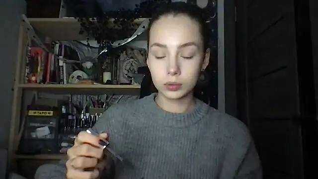 Yuna5343 online show from February 19, 2026, 8:39 pm