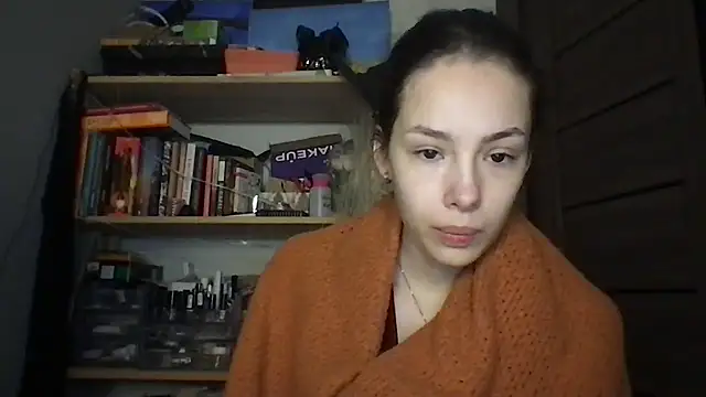 Yuna5343 online show from November 21, 2025, 9:03 pm