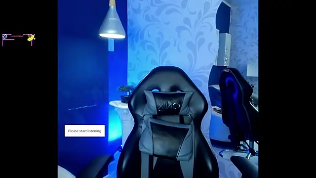 Snapshot of Meganslut_x chatting on September 24, 2025, 12:11 pm Meganslut x online show from September 24, 2025, 12:11 pm