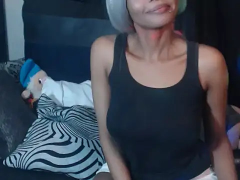 Juicy Candy-Reloaded online show from June 27, 2026, 1:11 am