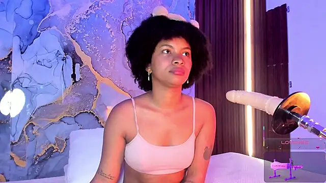 Snapshot of Lolalewis777 chatting on October 2, 2025, 8:34 pm Lolalewis777 online show from October 2, 2025, 8:34 pm