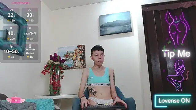 Snapshot of LiamBrown09 chatting on September 22, 2025, 7:09 pm LiamBrown09 online show from September 22, 2025, 7:09 pm