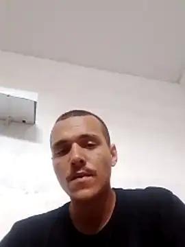 RussoMen online show from October 28, 2025, 11:42 am