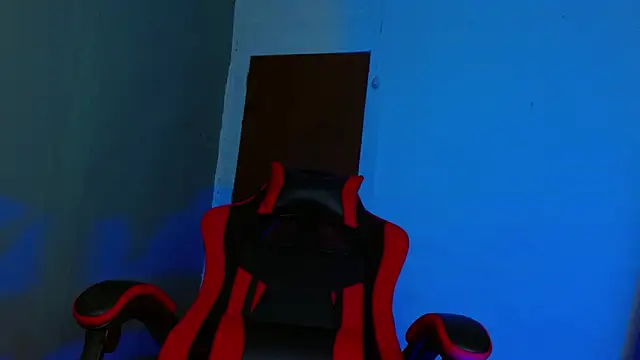 alexgiraldo   online show from March 30, 2026, 10:50 am