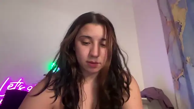 nina lovez online show from October 16, 2025, 2:09 am