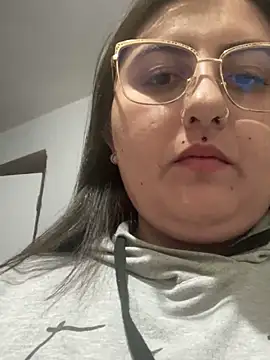 Snapshot of karobaby_ chatting on February 17, 2026, 10:18 pm karobaby online show from February 17, 2026, 10:18 pm