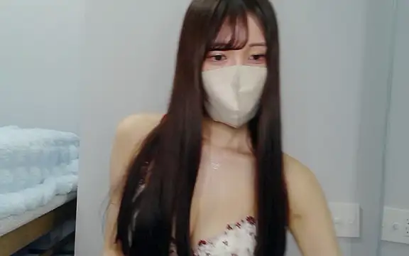 Snapshot of -Airi-7777 chatting on September 29, 2025, 3:17 pm -Airi-7777 online show from September 29, 2025, 3:17 pm