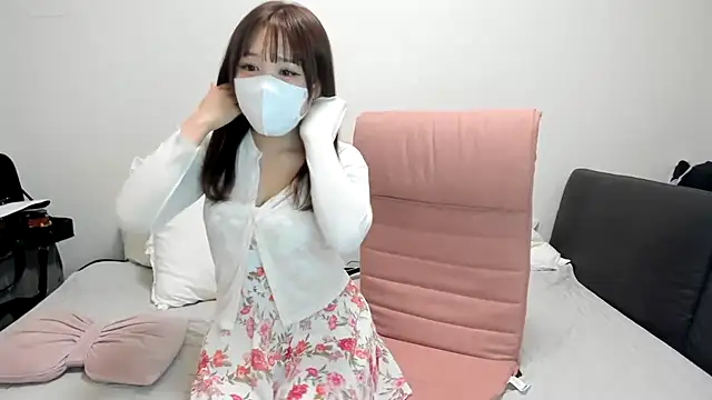 Snapshot of 18satonana chatting on July 20, 2026, 1:24 pm 18satonana online show from July 20, 2026, 1:24 pm