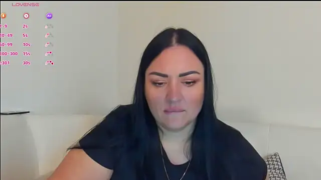 Snapshot of AliTemptress chatting on October 7, 2025, 3:24 pm AliTemptress online show from October 7, 2025, 3:24 pm