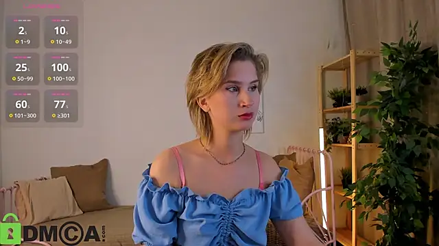 Snapshot of odelynbrower chatting on October 5, 2025, 12:34 am odelynbrower online show from October 5, 2025, 12:34 am