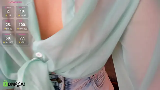 Snapshot of odelynbrower chatting on September 18, 2025, 12:24 am odelynbrower online show from September 18, 2025, 12:24 am