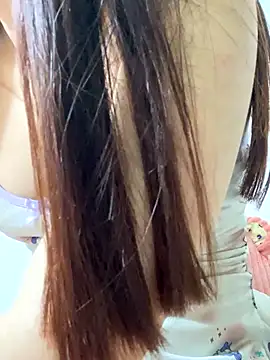 SiennaQueen18 online show from October 5, 2025, 3:58 pm