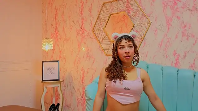 Ammy rosse20 online show from September 23, 2025, 3:24 am