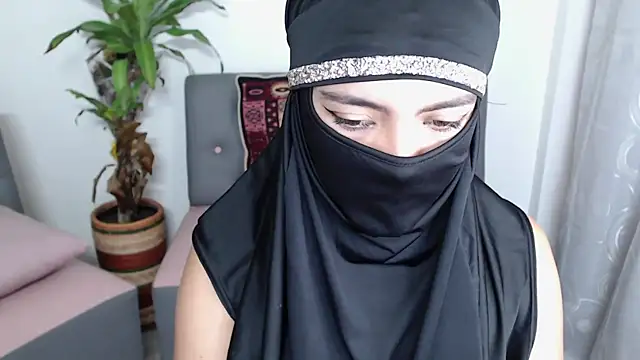 jade nassar online show from October 6, 2025, 7:25 pm