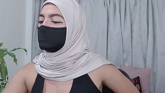 jade nassar online show from March 22, 2026, 9:49 pm