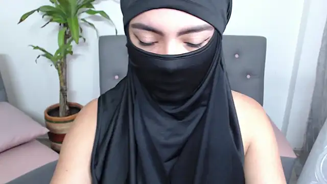 jade nassar online show from October 13, 2025, 11:56 am