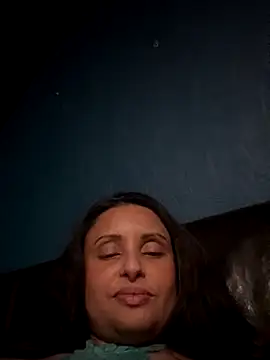 Angelaarayexx online show from December 13, 2025, 10:27 pm