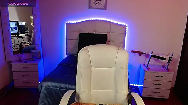 Snapshot of elapetitie chatting on October 9, 2025, 6:03 am elapetitie online show from October 9, 2025, 6:03 am