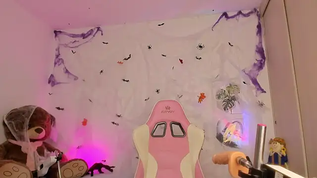 Snapshot of Nataly_evans18 chatting on October 29, 2025, 7:07 am Nataly evans18 online show from October 29, 2025, 7:07 am