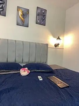 Snapshot of Samara_Hadi_ chatting on September 18, 2025, 6:11 pm Samara Hadi  online show from September 18, 2025, 6:11 pm