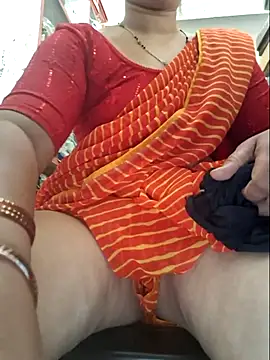 Snapshot of indianhotwife639 chatting on July 20, 2026, 5:59 am indianhotwife639 online show from July 20, 2026, 5:59 am