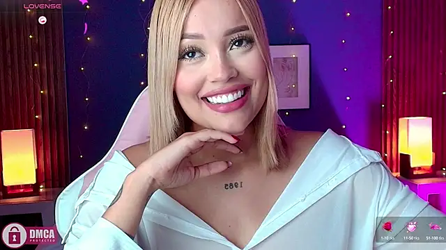 Snapshot of _meliblue chatting on September 18, 2025, 7:28 pm  meliblue online show from September 18, 2025, 7:28 pm