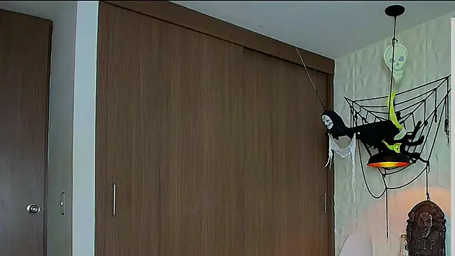 Snapshot of karol_dl chatting on October 26, 2025, 9:26 pm karol dl online show from October 26, 2025, 9:26 pm