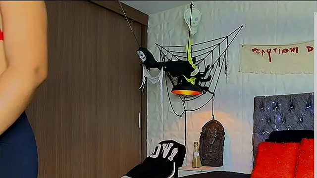 Snapshot of karol_dl chatting on October 22, 2025, 9:57 pm karol dl online show from October 22, 2025, 9:57 pm