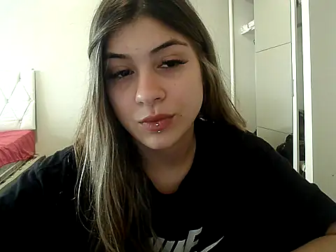 Becca B online show from March 5, 2026, 3:41 pm