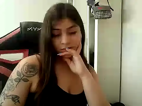 Becca B online show from November 14, 2025, 1:26 pm