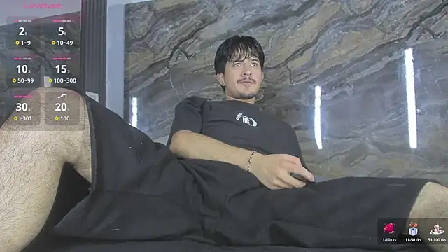 Snapshot of DimitriDeluxe chatting on October 15, 2025, 12:02 pm DimitriDeluxe online show from October 15, 2025, 12:02 pm