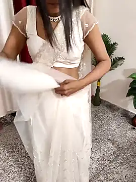 Shalu G online show from September 13, 2025, 2:17 pm
