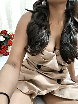 Snapshot of Shalu_G chatting on October 12, 2025, 8:32 pm Shalu G online show from October 12, 2025, 8:32 pm