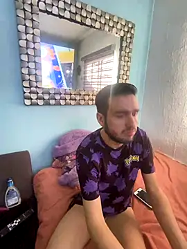 Alexitho25 online show from November 25, 2025, 10:21 pm