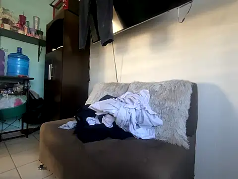 Alexitho25 online show from October 4, 2025, 9:16 pm