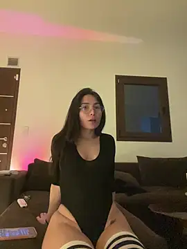 Mai lesandro online show from May 30, 2026, 4:41 am