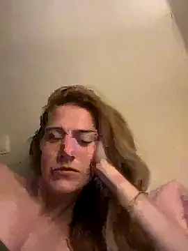 dancingqueen88 online show from September 21, 2025, 3:44 am