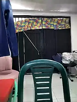 Snapshot of dayana2021 chatting on September 29, 2025, 2:55 pm dayana2021 online show from September 29, 2025, 2:55 pm