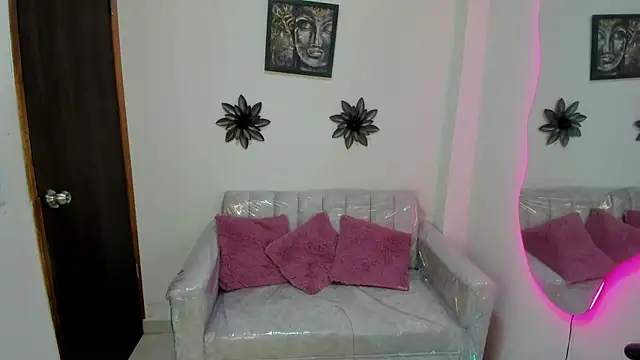 Snapshot of cataleya_sub_ chatting on October 7, 2025, 12:17 pm cataleya sub  online show from October 7, 2025, 12:17 pm