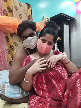 Snapshot of indiancouple659 chatting on March 1, 2026, 11:21 am indiancouple659 online show from March 1, 2026, 11:21 am